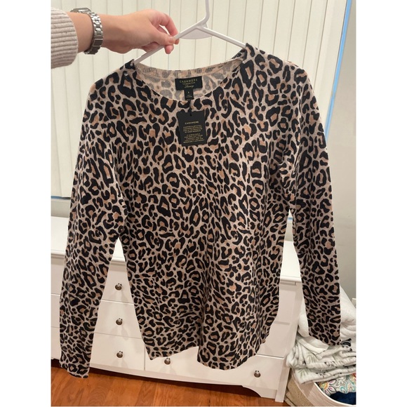 New w Tags 100% Cashmere Charter Club Crew Neck Shirt & Beanie $119 - Picture 4 of 16